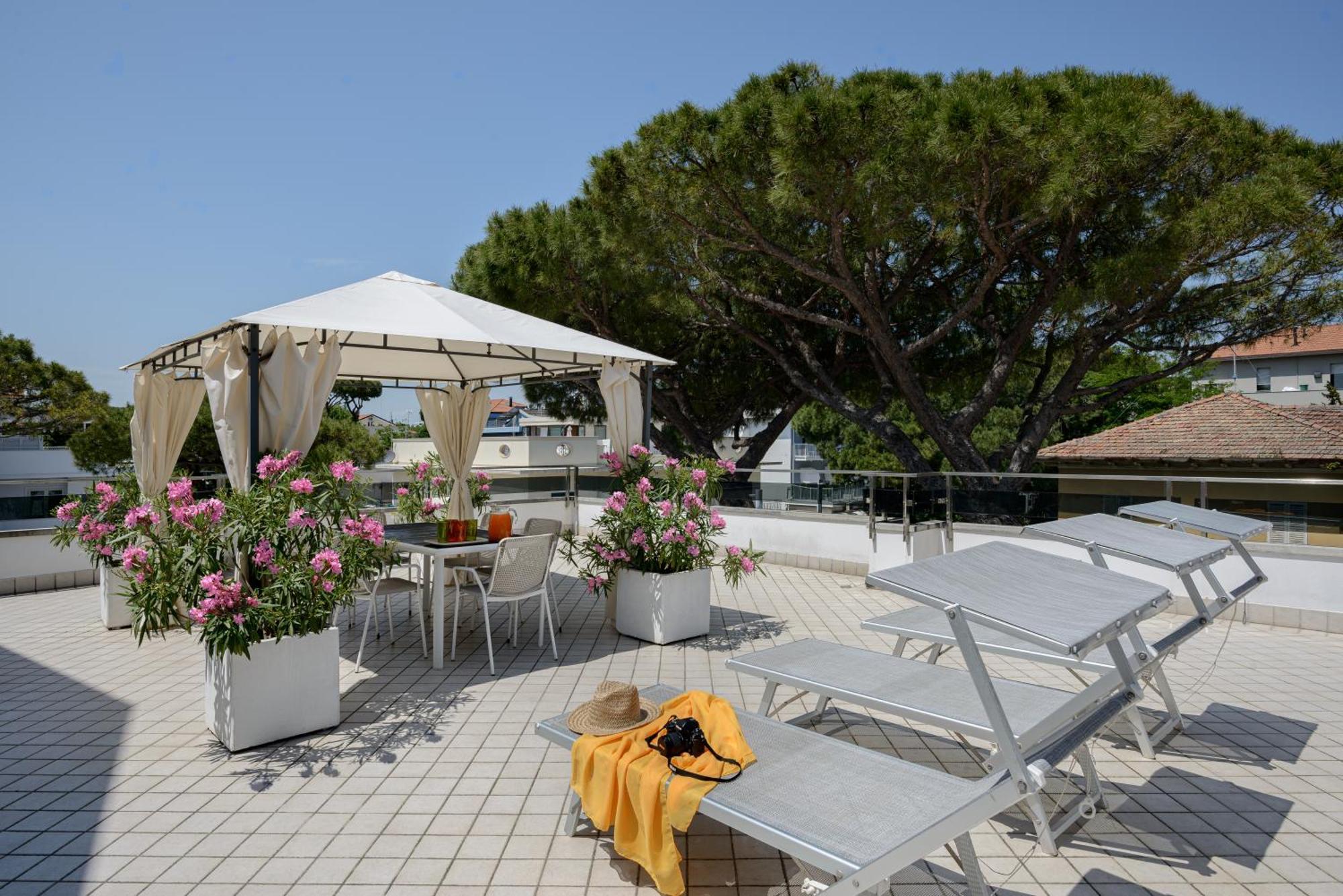 Dante 124 | Appartamenti A Riccione Zewnętrze zdjęcie